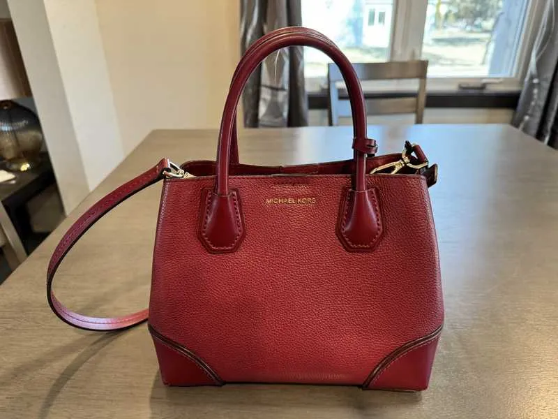 Mercer Gallery Small Pebbled Leather Satchel