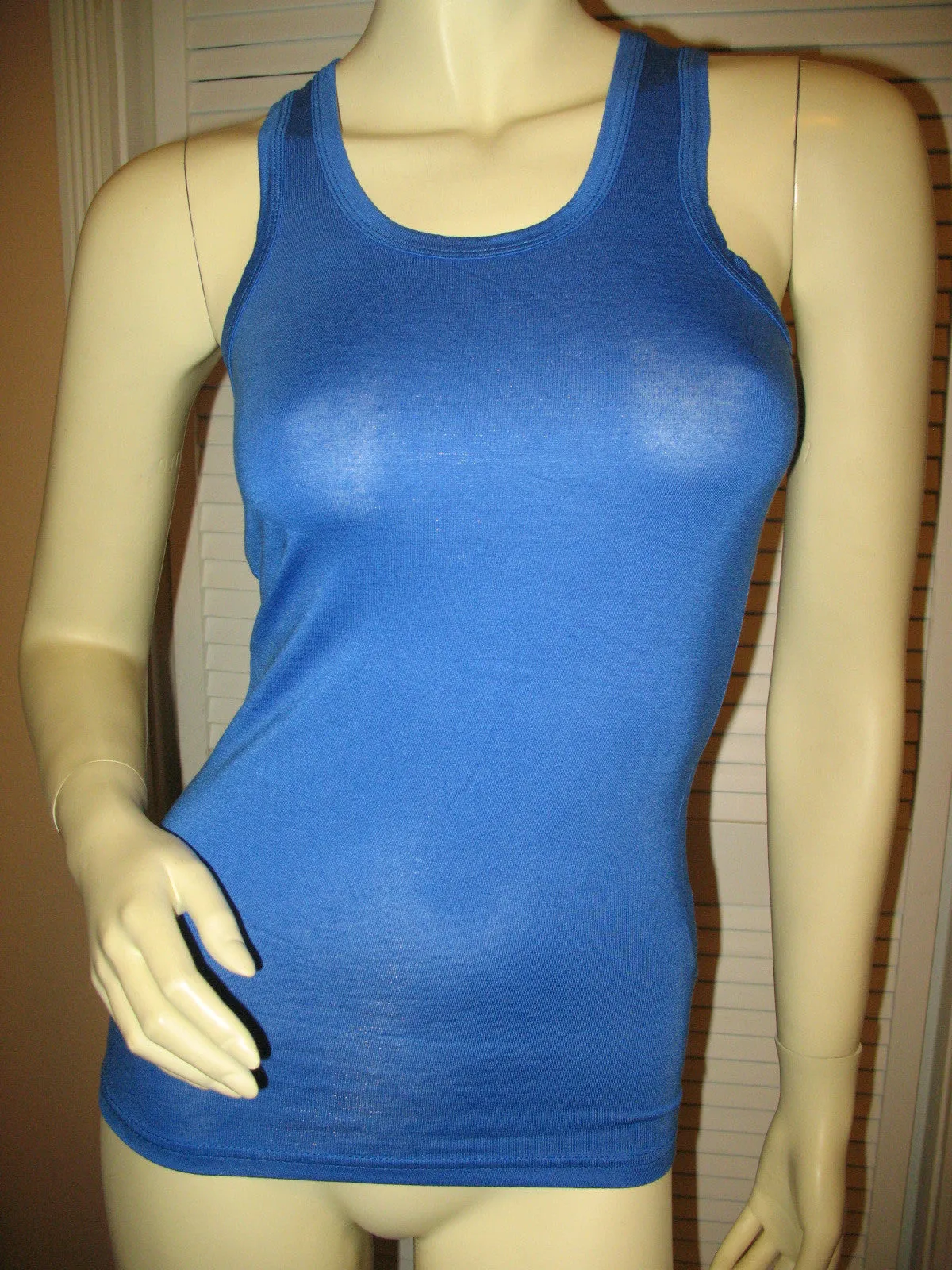 NEW Womens Solid Color Plain SLEEVELESS TANK TOP Racerback Shirt Summer Tops Clothes Clothing
