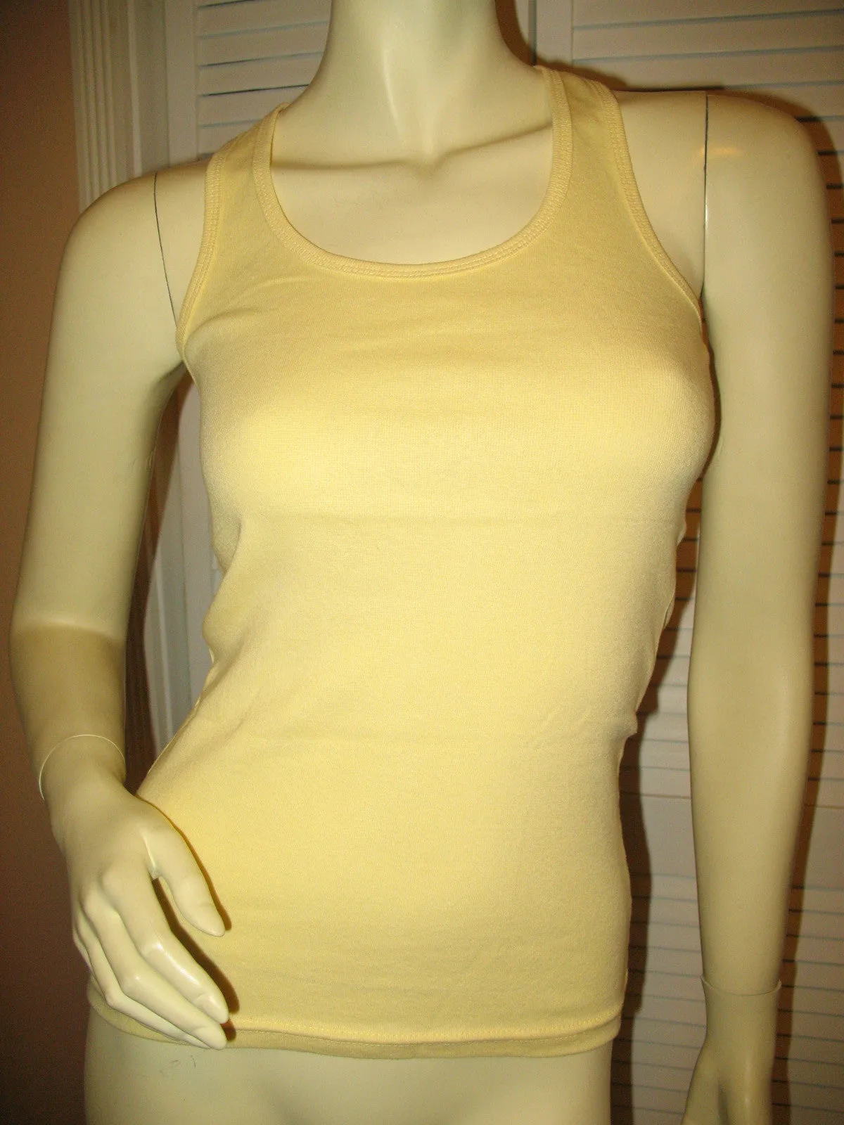 NEW Womens Solid Color Plain SLEEVELESS TANK TOP Racerback Shirt Summer Tops Clothes Clothing