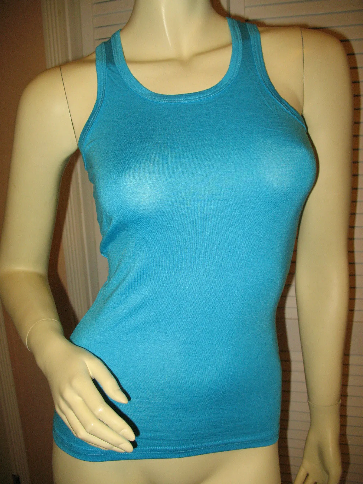 NEW Womens Solid Color Plain SLEEVELESS TANK TOP Racerback Shirt Summer Tops Clothes Clothing